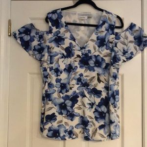 Calvin Klein women’s ‘cold-shoulder’ top